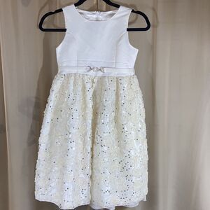 AMERICAN PRINCESS GIRL DRESS COLOR CREAM  SIZE 8